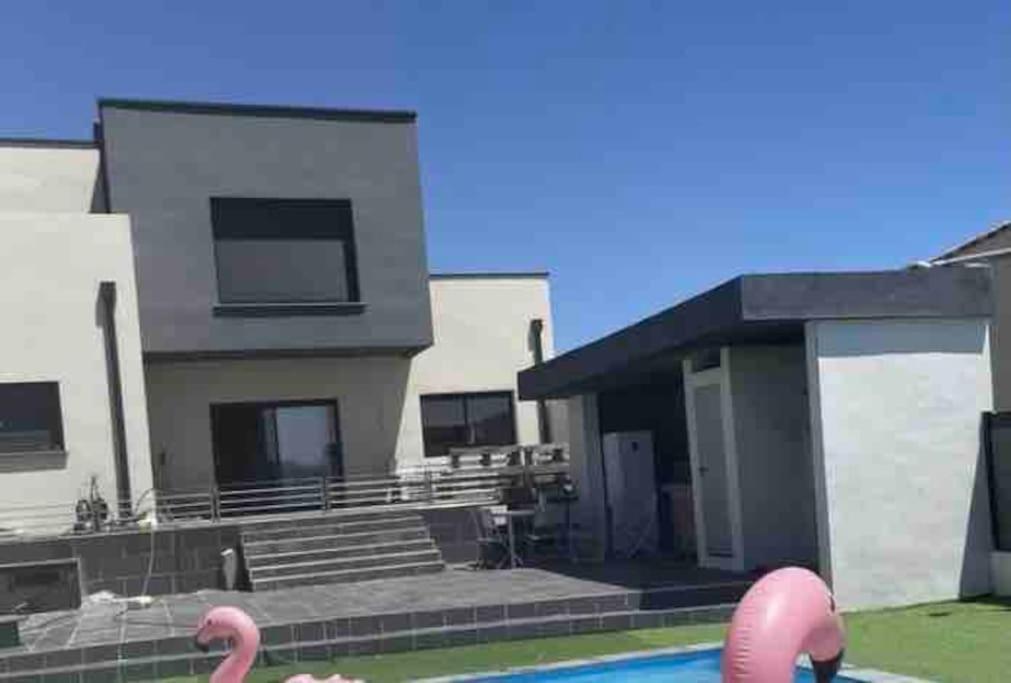 Proche Plage ,Lumineux, Confort Et Bien Situe Villa Mèze Exteriör bild